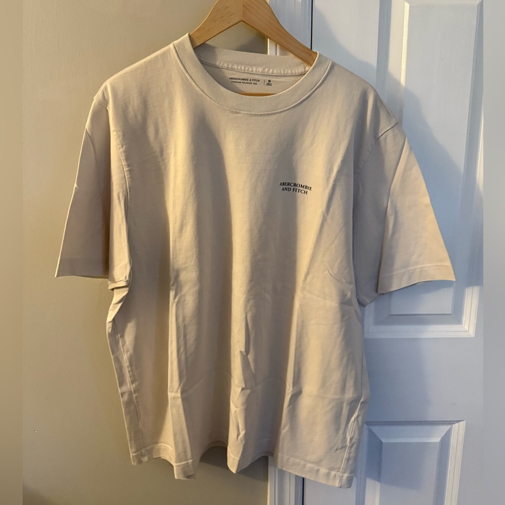 Abercrombie & Fitch Off-White Tee